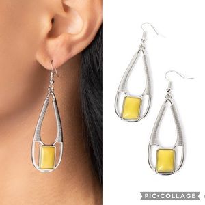 🎄5/$25🎁 Adventure Story -🐾